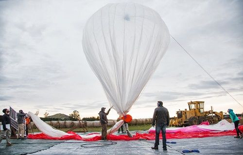 Google, internet taşıyan binlerce balonu gökyüzüne uçurmaya artık hazır!