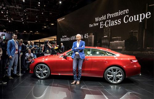 Mercedes, Detroit Otomobil Fuarı’nda yeni modellerini tanıtıyor ile ilgili görsel sonucu