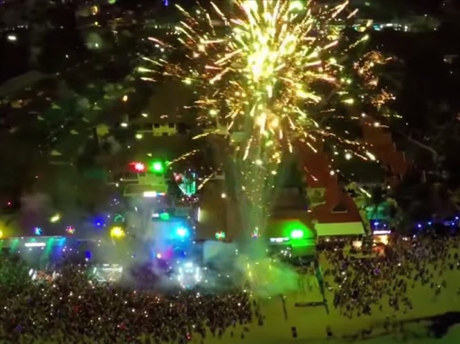 1428753672_just-2-guys-creative-filmed-scenes-from-thailands-full-moon-party-with-a-dji-phantom-2-vision.jpg
